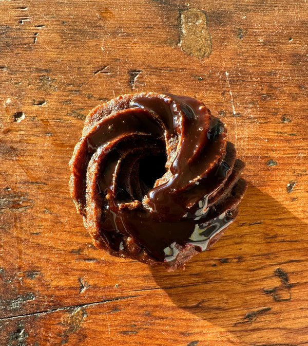 TBE Cruller (pré-commande) Disponible les vendredis et samedis uniquement
