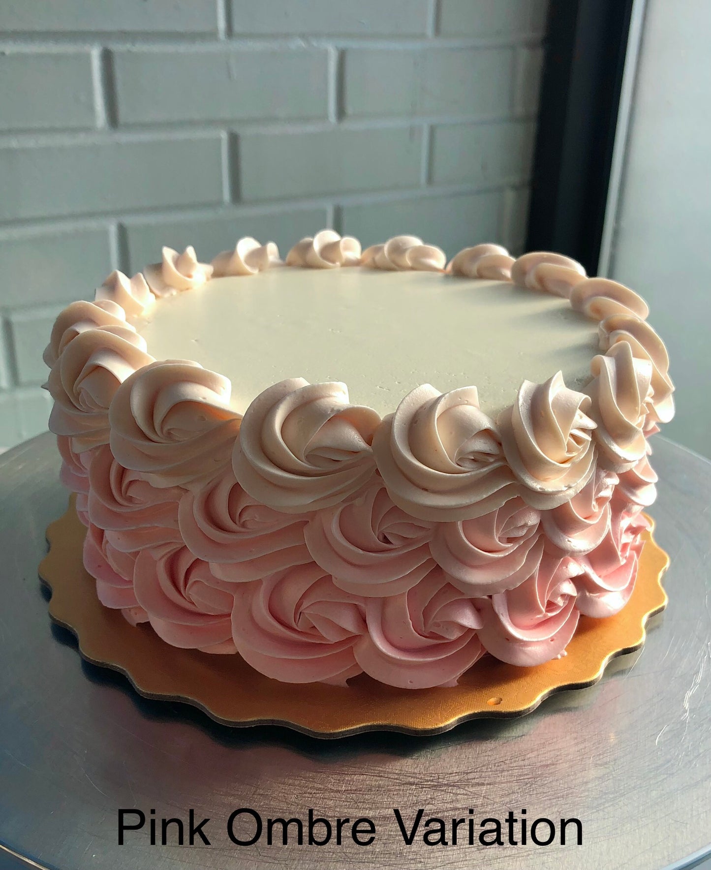 6" Custom Cake 003 - Pre-Order 72 hours In Advance (Available for Store Pick-Up Only)