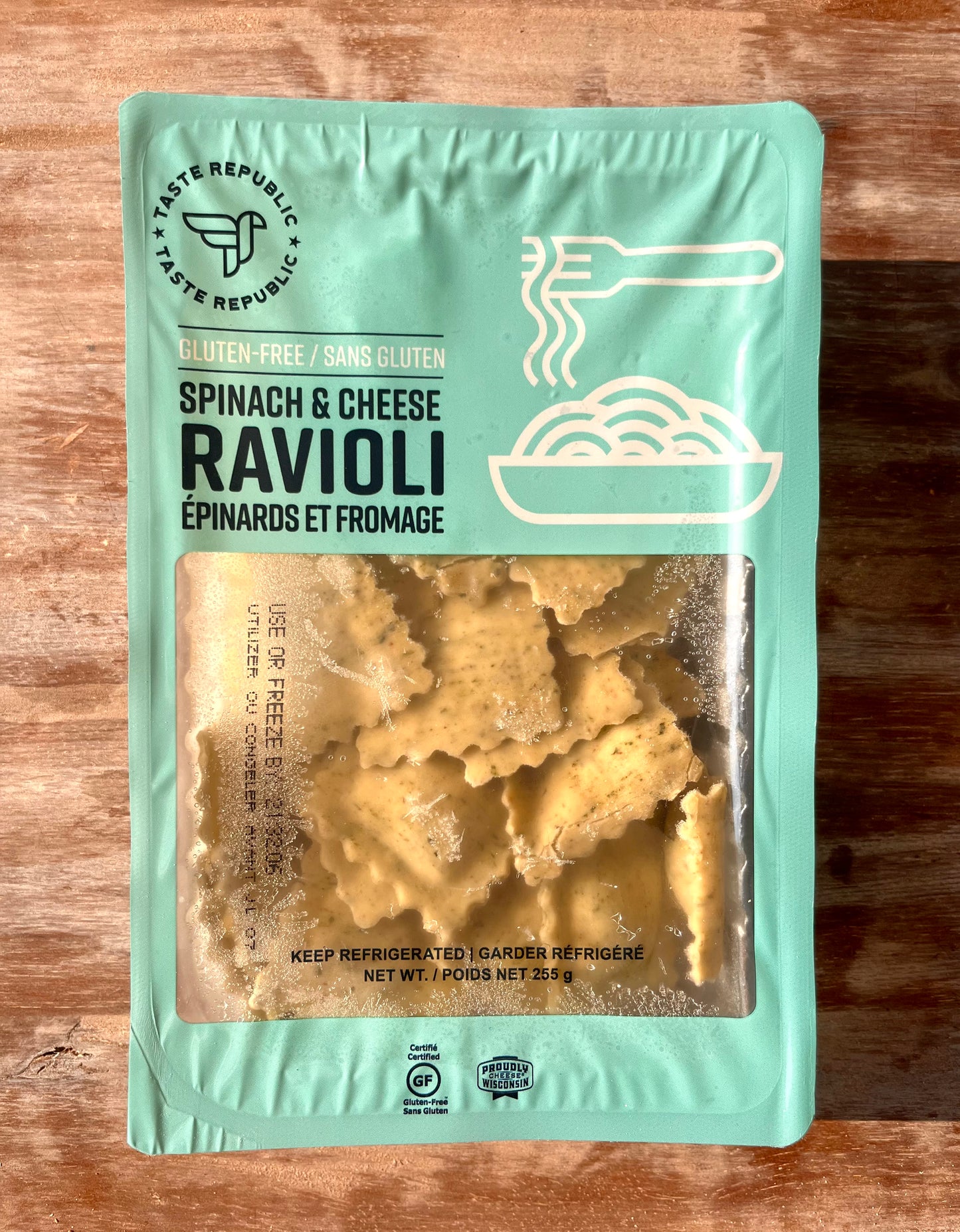 Raviolis aux épinards et au fromage par Taste Republic