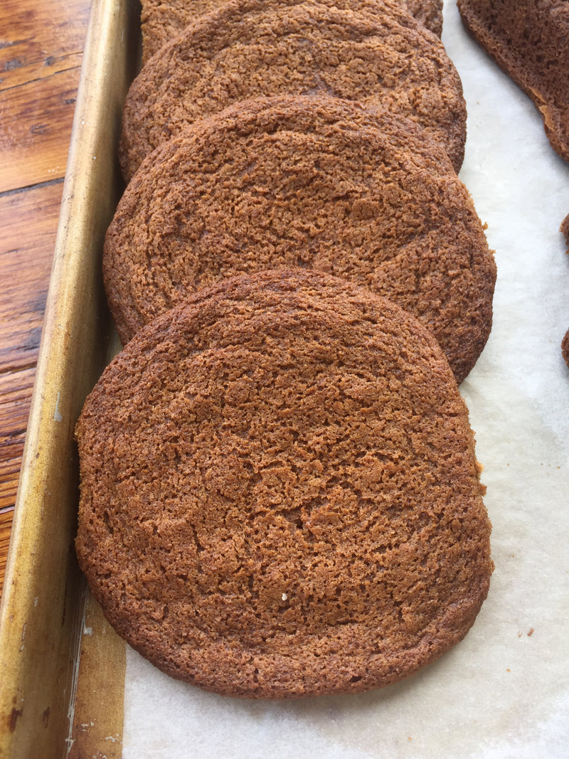 Ginger Molasses Cookie (6) - Vegan